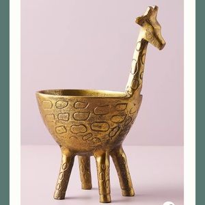 Anthropologie Gold Gia Giraffe Planter